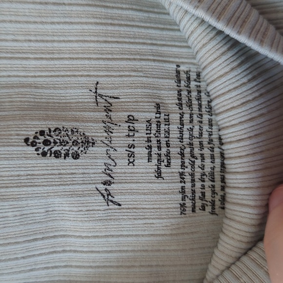 Free People Movement High-Rise 7/8 Length Good Karma Leggings - Sea Glass - XS/S - Picture 10 of 13